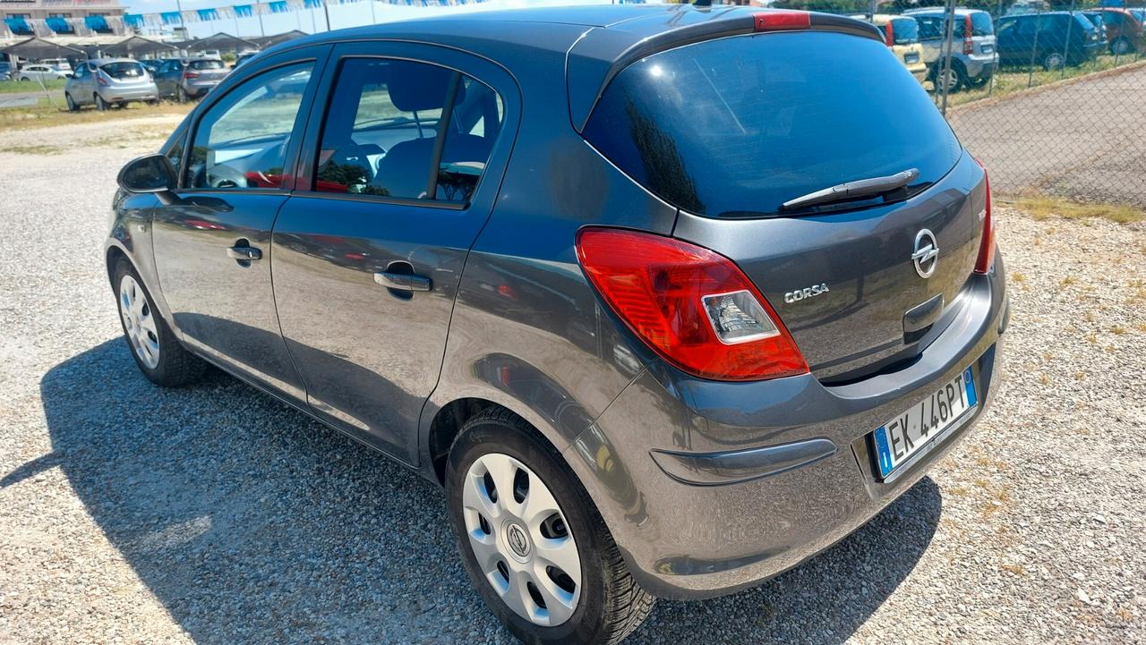 Opel Corsa 1.2 85CV 5 porte GPL-TECH Club