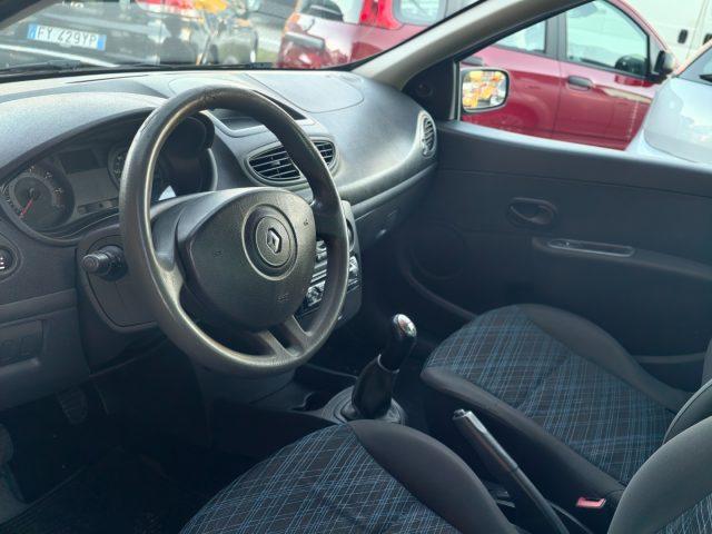 RENAULT Clio 1.2 16V 65CV 3 porte
