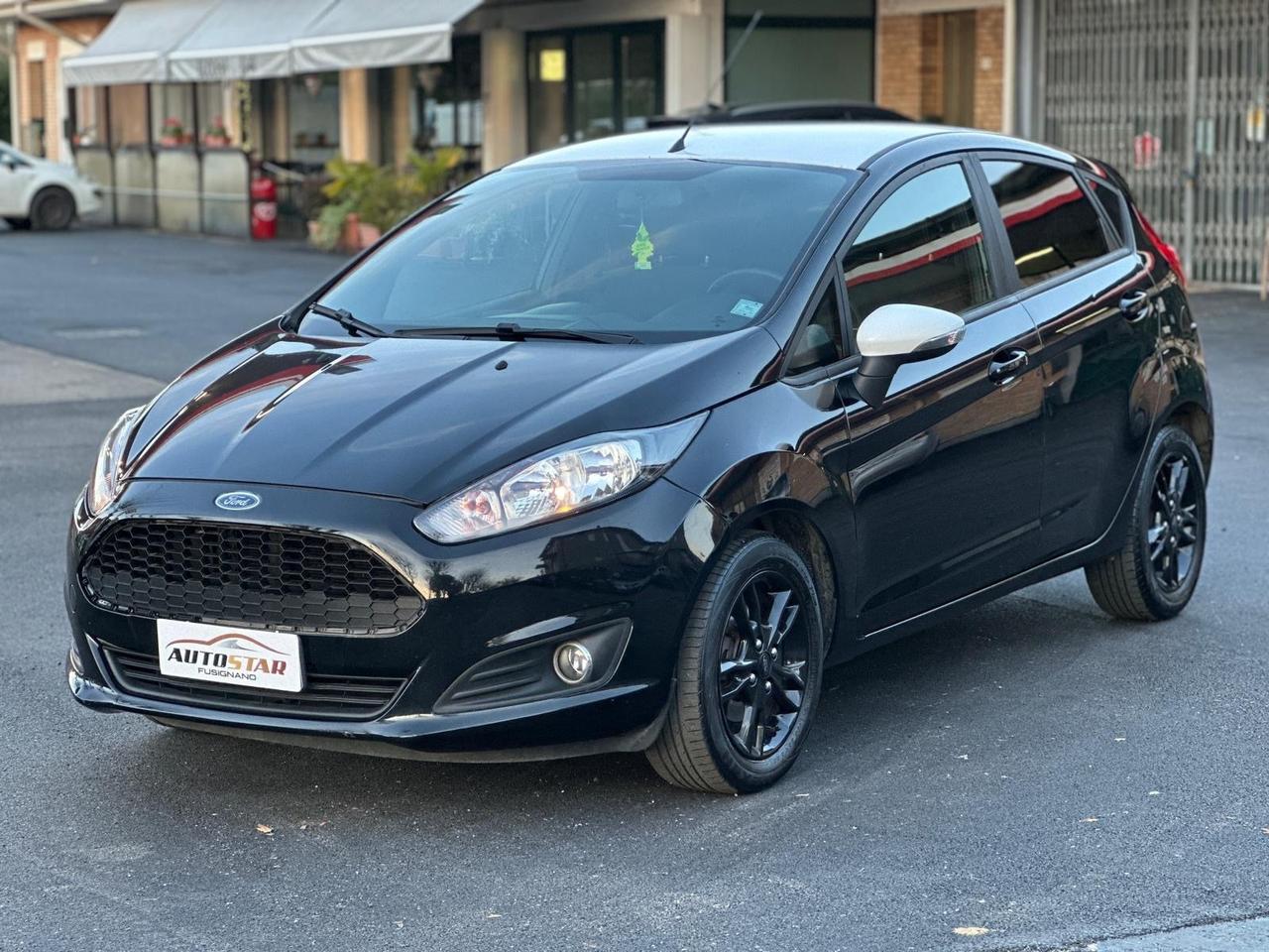 Ford Fiesta 1.4 5 porte Bz.- GPL Black & White Edition 2017