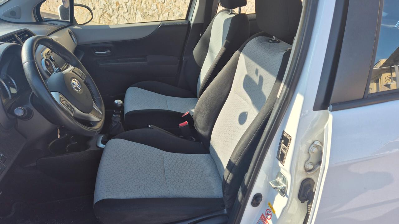 Toyota Yaris 1.4 D-4D 5 porte Lounge