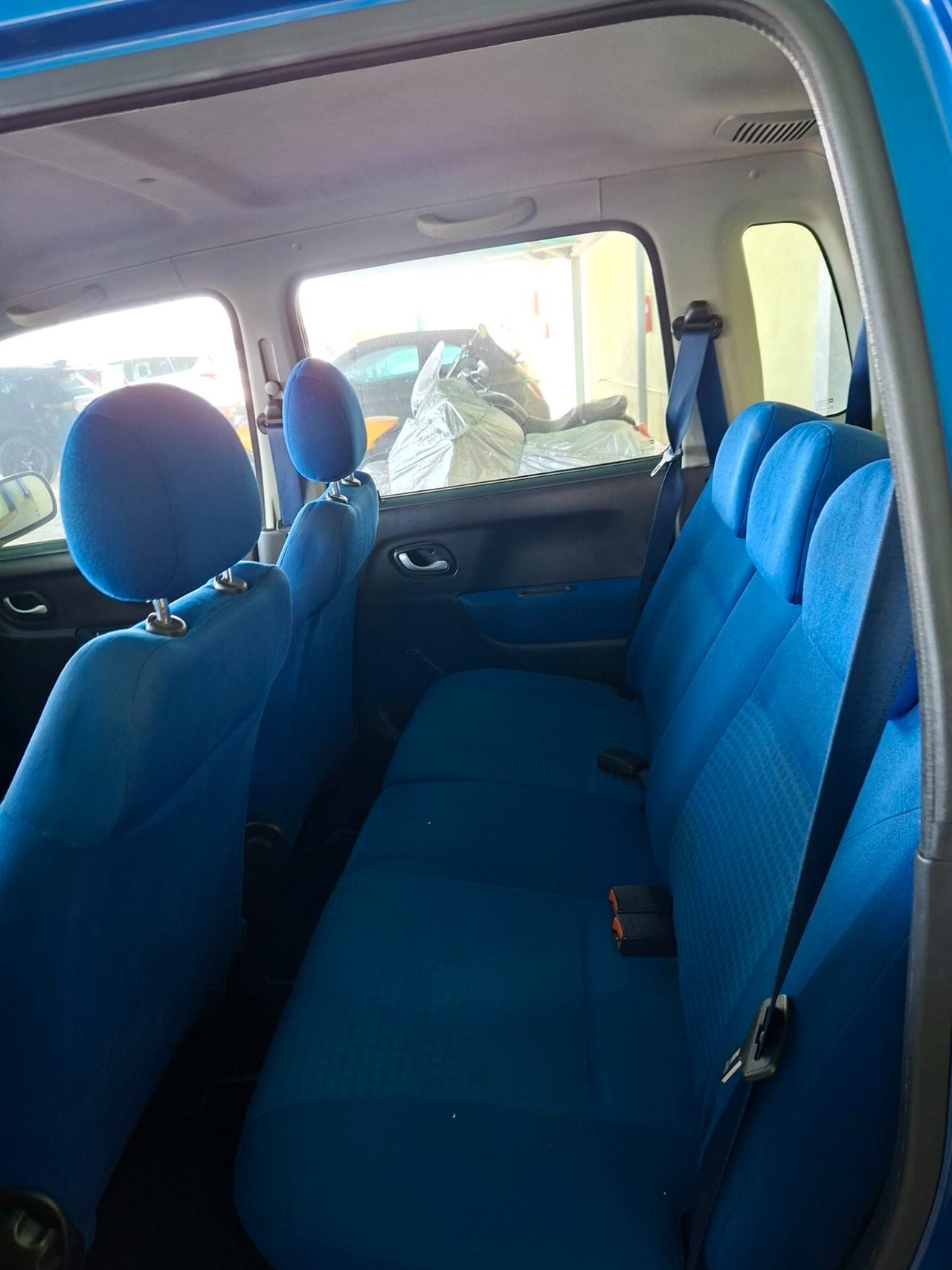 Opel Agila 1.0 12V Club