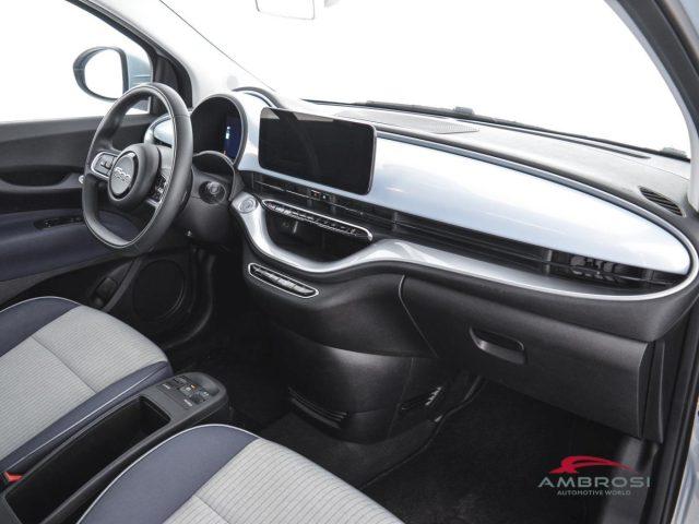 FIAT 500 Icon 3+1 42 kWh