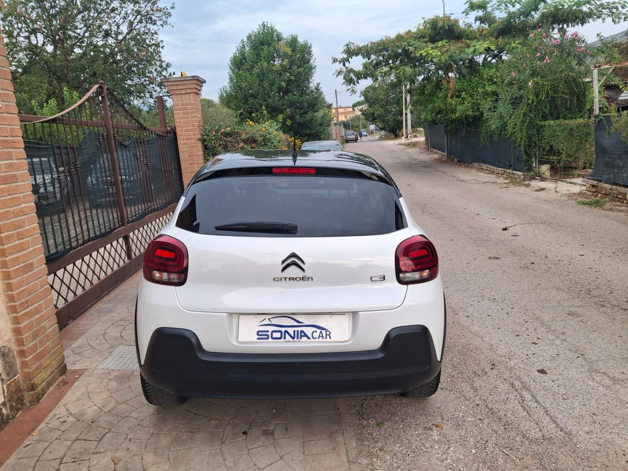 Citroen C3 PureTech 110 S&S EAT6 Elle automatica