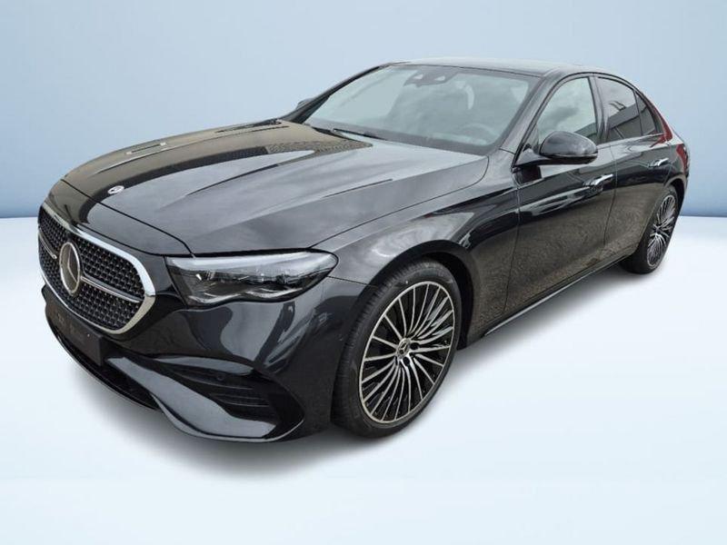 Mercedes-Benz Classe E 220d Berlina AMG Line Premium