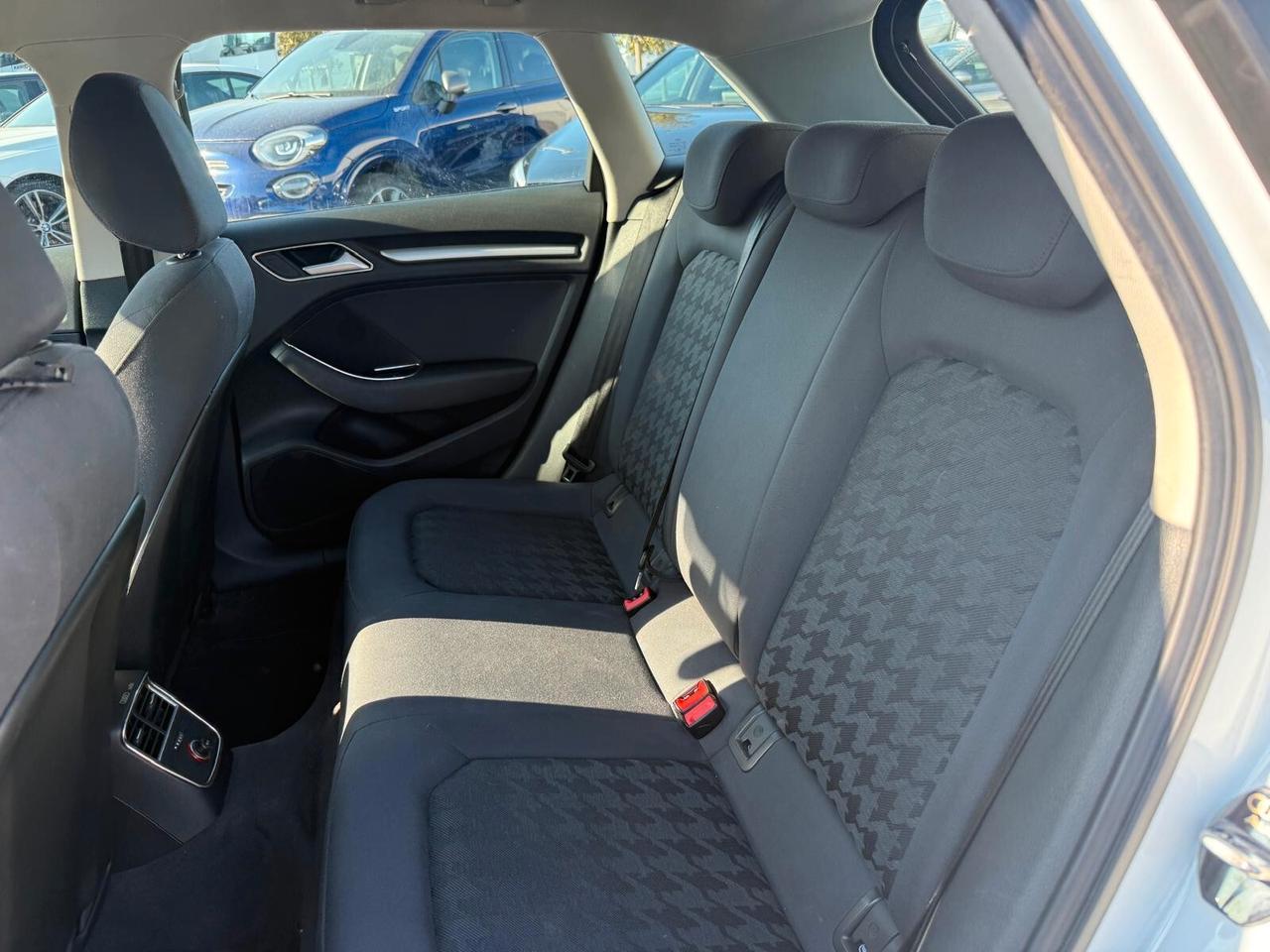 Audi A3 SPB 1.4 TFSI S tronic g-tron Ambition