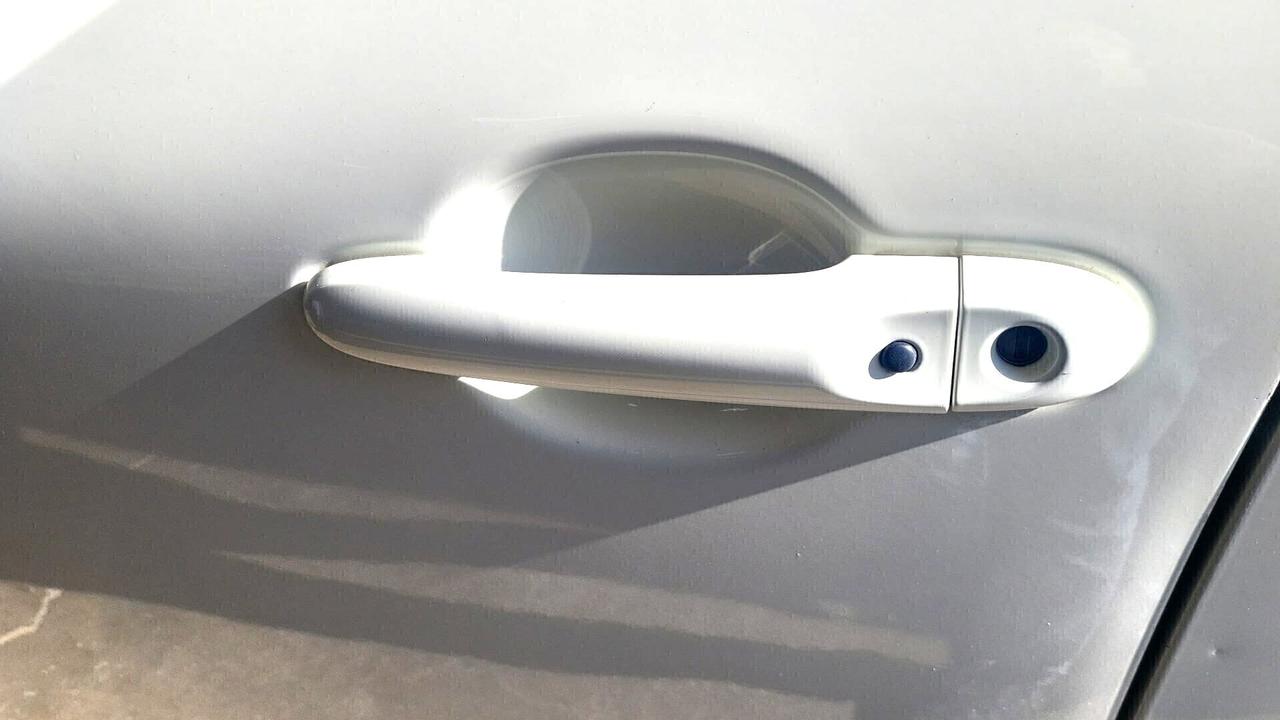 NISSAN JUKE-1,5 dCi-UNICA PRO-EURO 6B-NAVI-3 REVIS