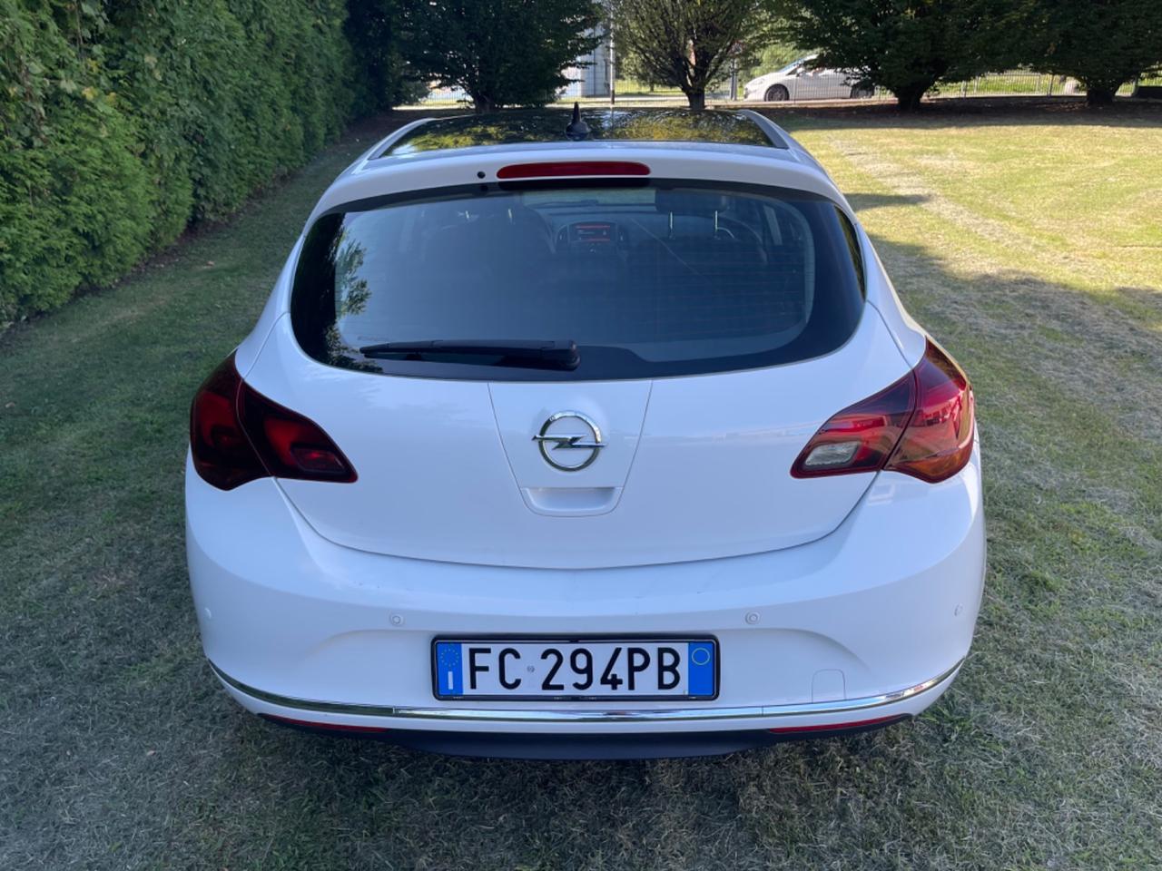 Opel Astra 1.6 CDTI EcoFLEX S&S
