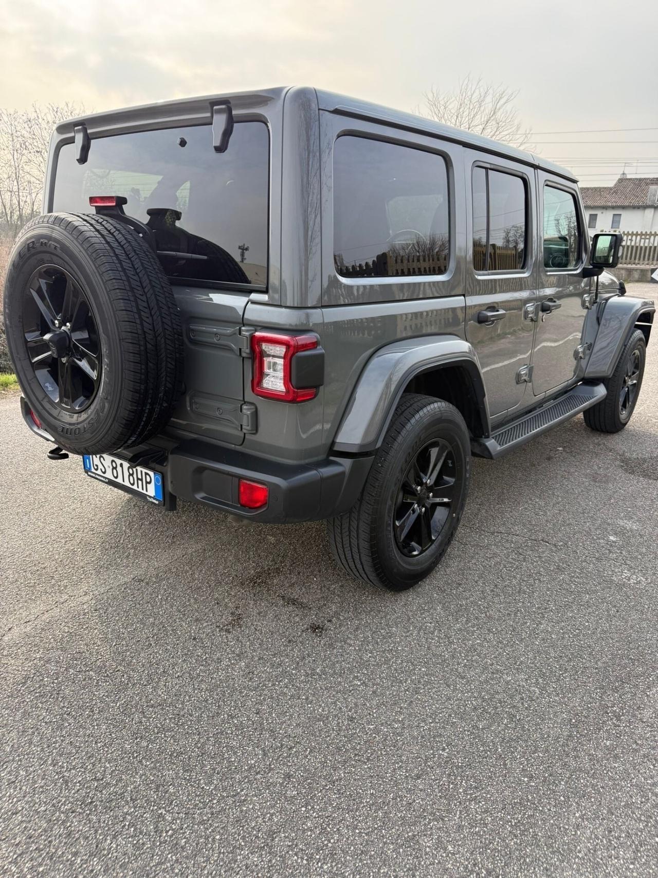 Jeep Wrangler 2.0 Turbo Sahara