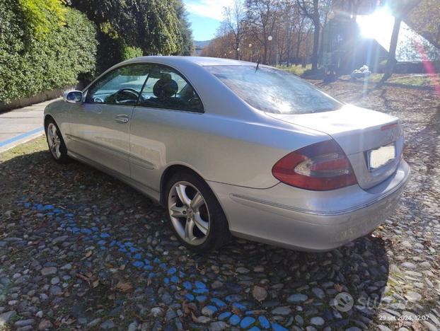 MERCEDES-BENZ CLK 270 CDI Avantgarde Autom. full