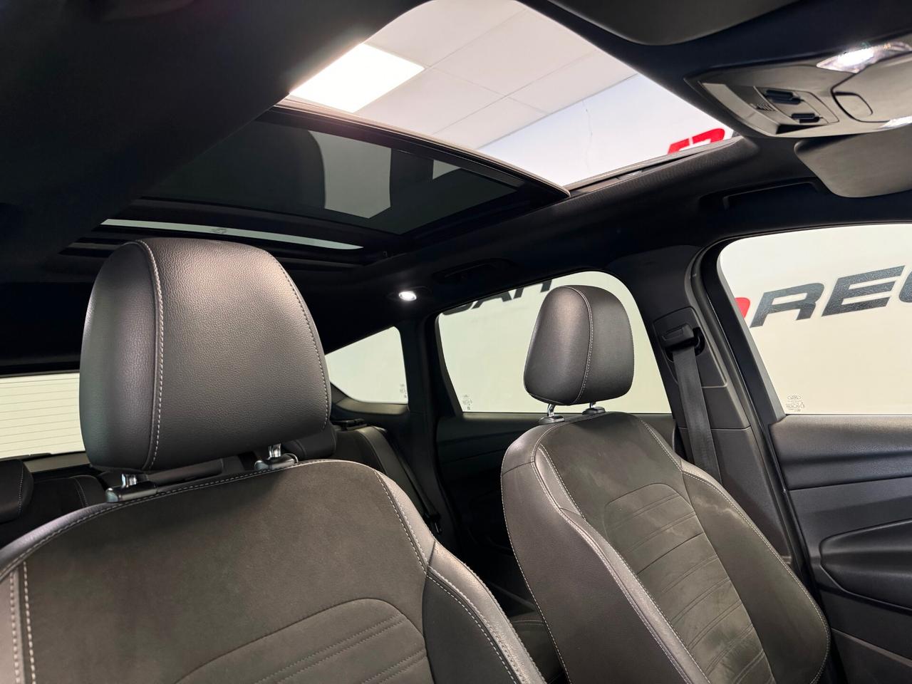 Ford Kuga 2.0 TDCI 180 CV S&S 4WD Powershift ST-Line TETTO