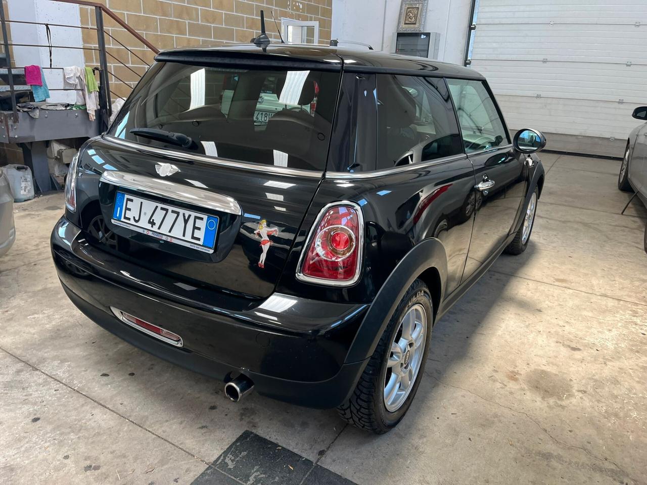 Mini Mini 1.6 16V One 55kW 75cv 2011