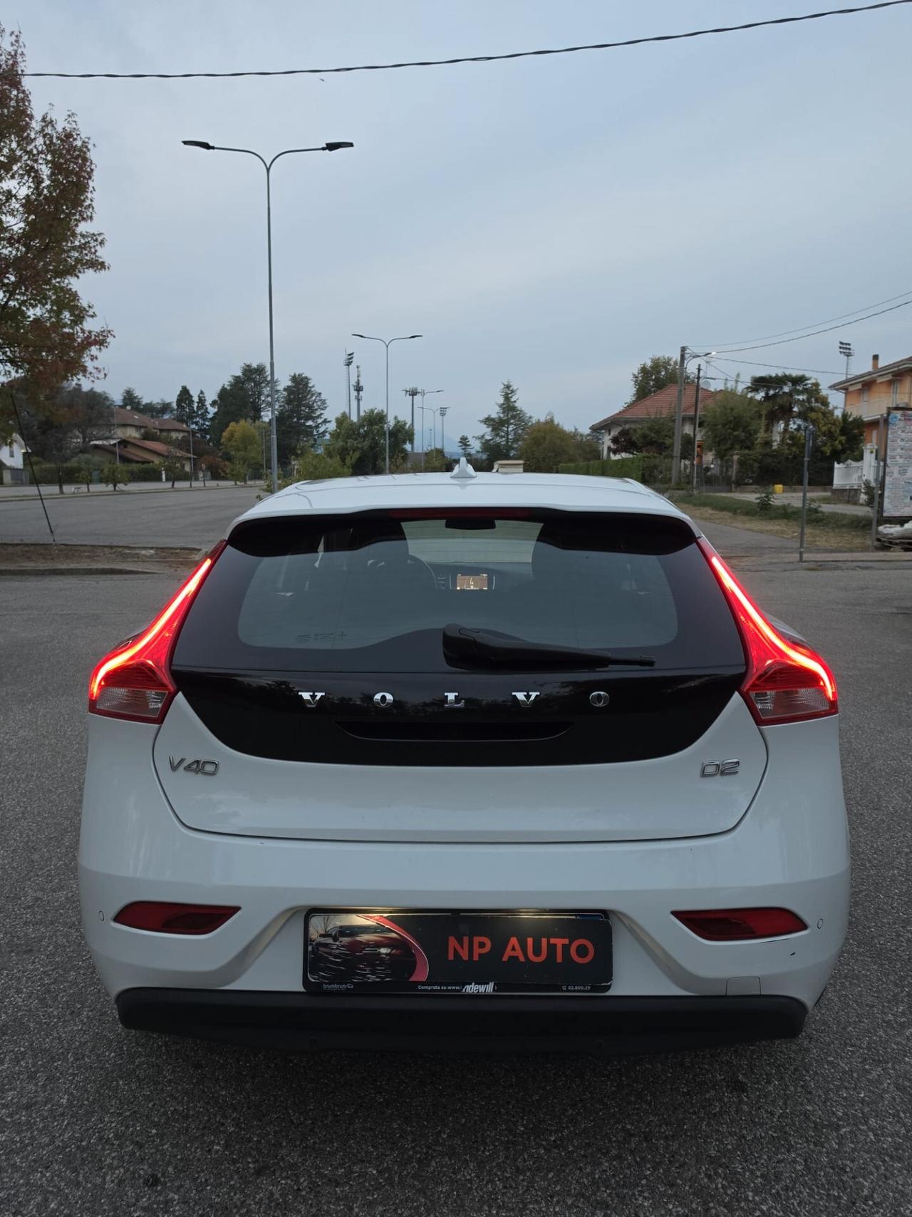 Volvo V40 D2 inscription