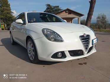 Alfa Romeo Giulietta 1.6 JTDm-2 105 CV Distinctive