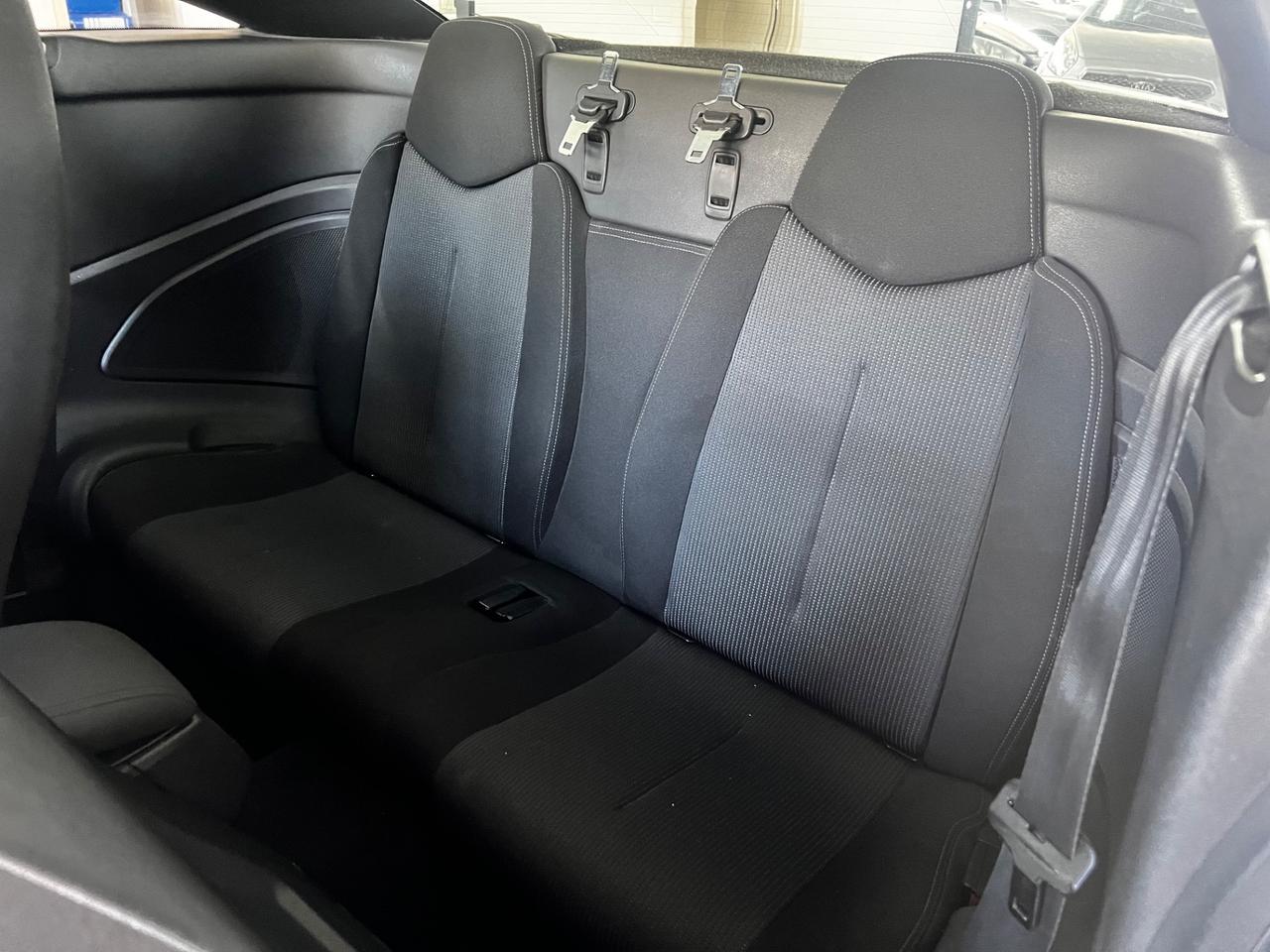 Peugeot RCZ 2.0 HDi 163CV Asphalt