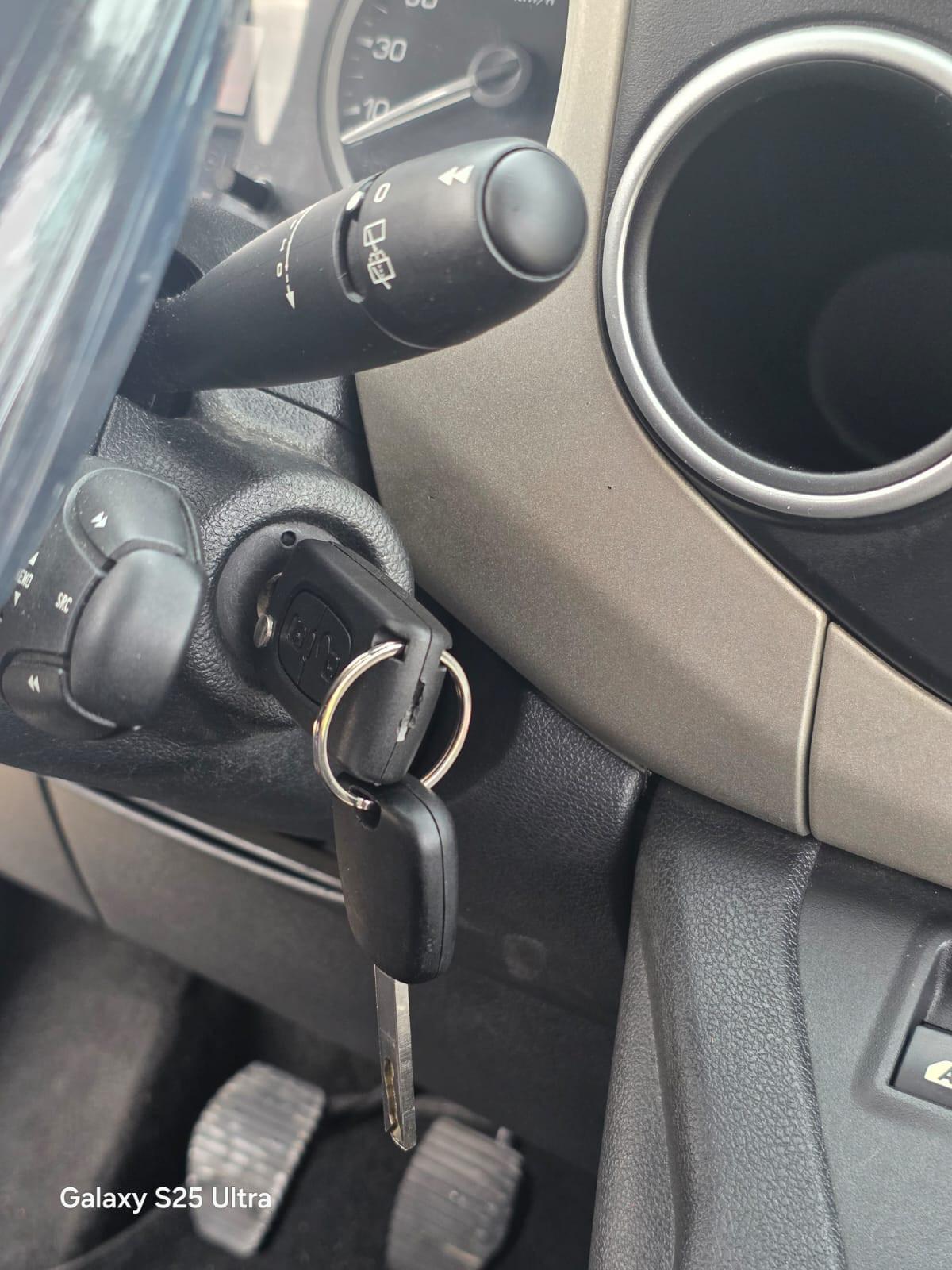 Peugeot Partner Tepee 1.6 HDi 92CV Outdoor 2015