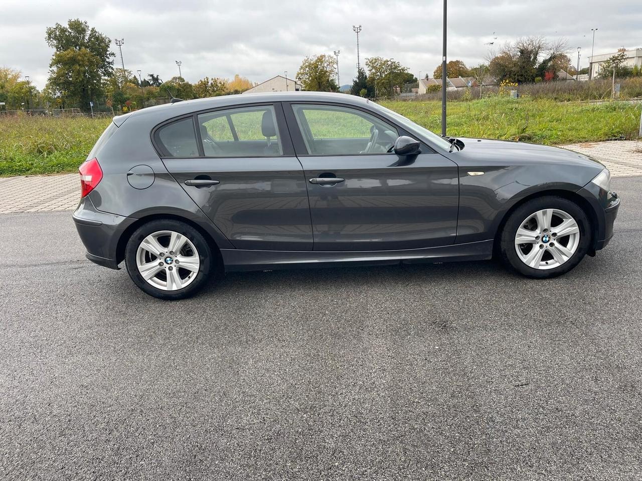 Bmw 120i cat 5 porte Futura AUTOMATICA