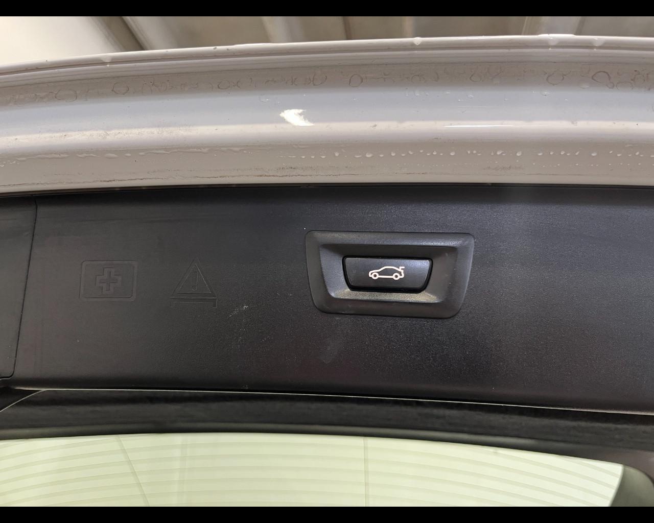 BMW Serie 5 F/07-10-11 - 520d Touring xdrive Msport 190cv auto