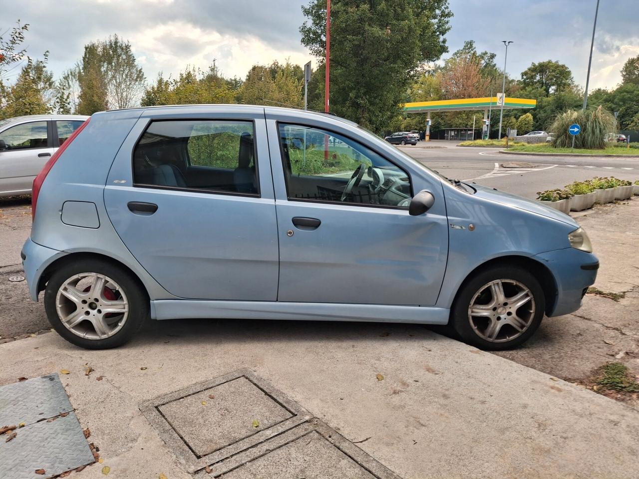 Fiat Punto 1.2i cat 5 porte ELX benzina