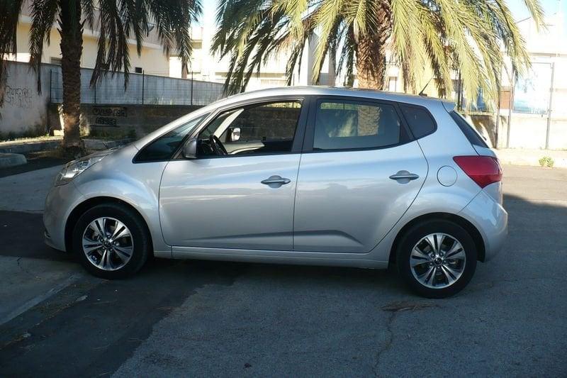 KIA Venga 1.4 CRDi 90 CV S&S High Tech