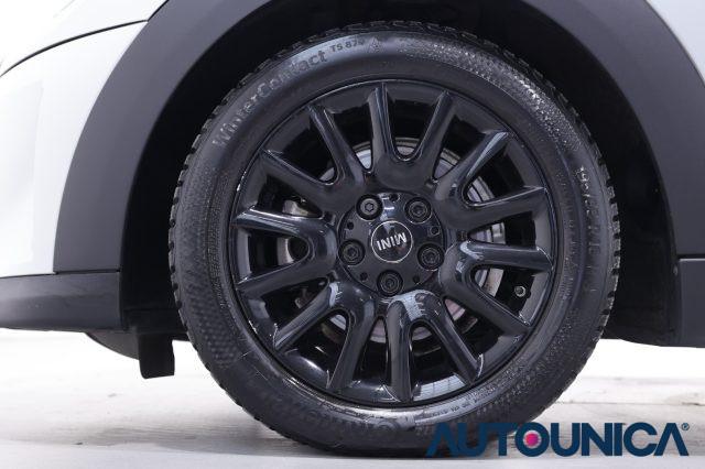 MINI Cooper 1.5 COOPER CAMDEN 5 PORTE FARI LED