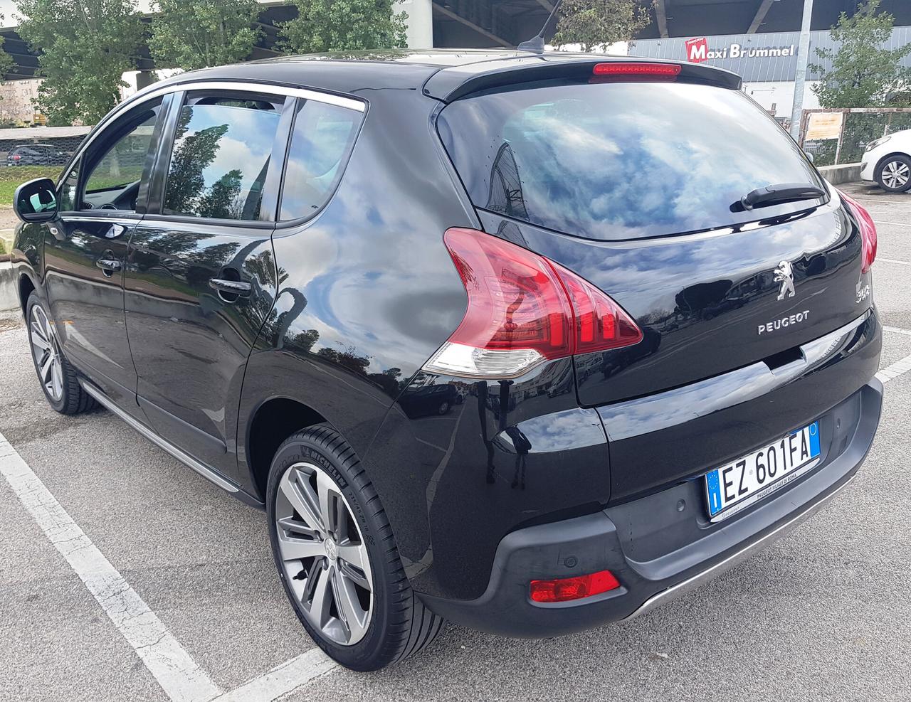 PEUGEOT 3008 1.6 HDi 115CV SOLO 79000 KM.02/2015