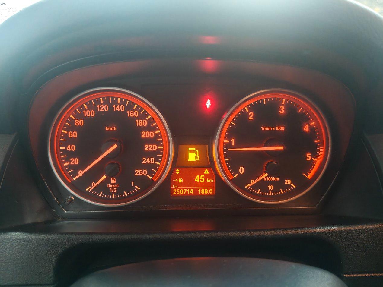 BMW X1 xdrive20d Attiva