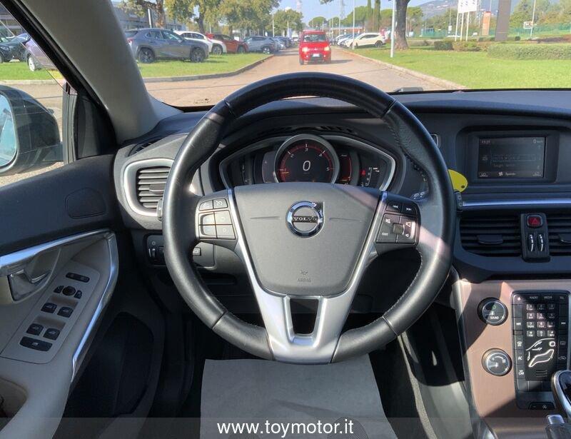 Volvo V40 Cross Country V40 CC (2012-2020) D2 Geartronic Momentum