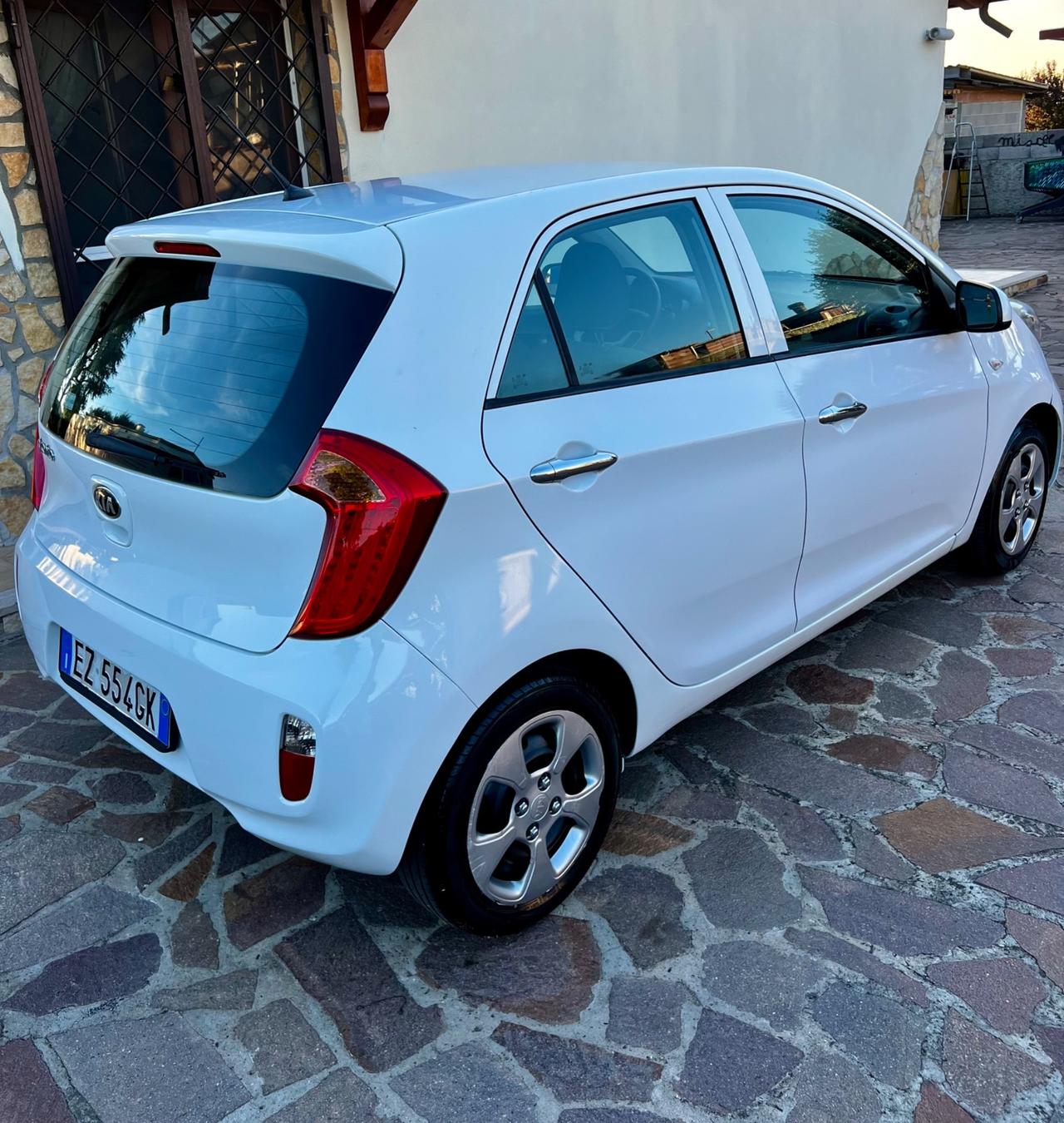 Kia Picanto 1.0 12V 5P SPORTY GLAM Euro 5B