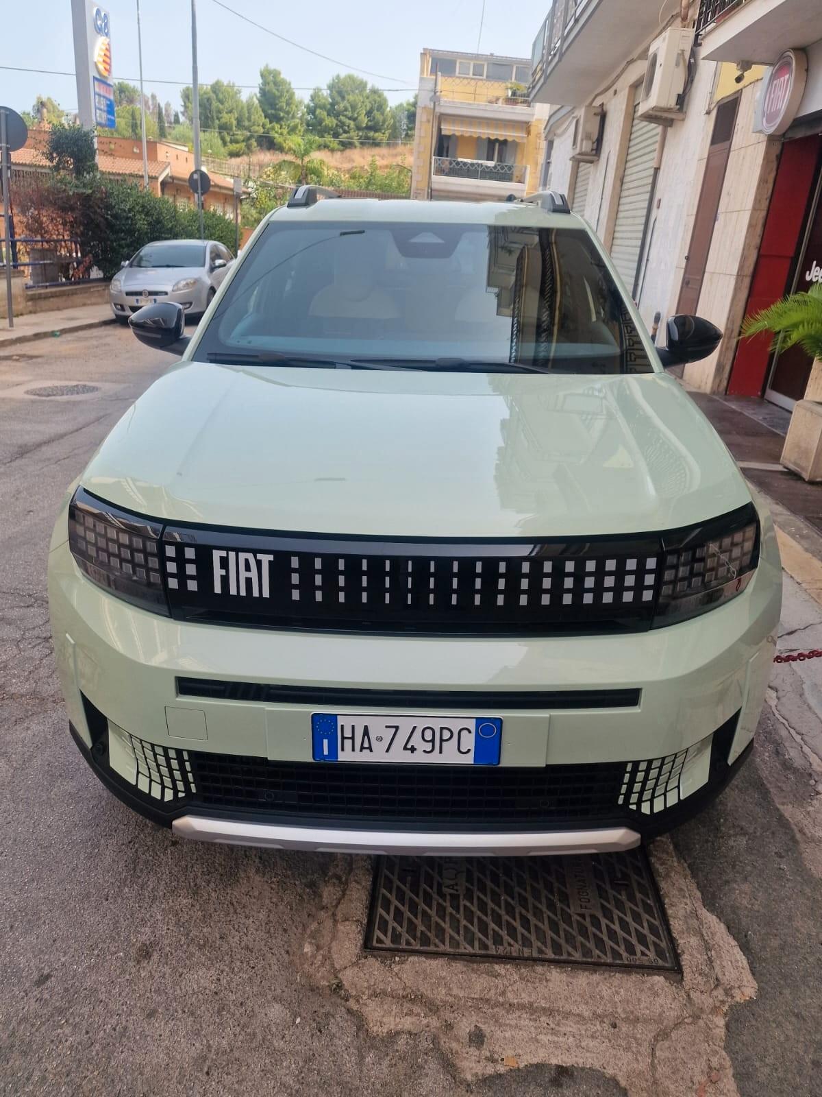 Fiat Grande Panda 1.2 Hybrid 110 CV S&S La Prima