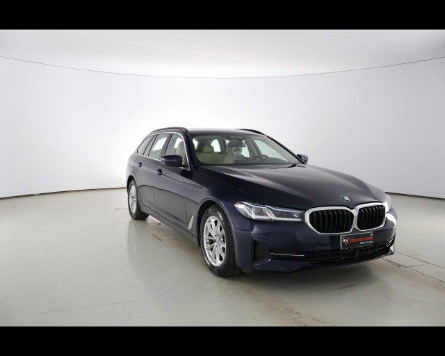 BMW 520 d 48V Touring Business
