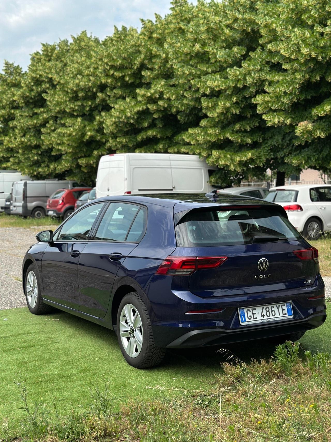 Volkswagen Golf 1.0 eTSI EVO DSG Life