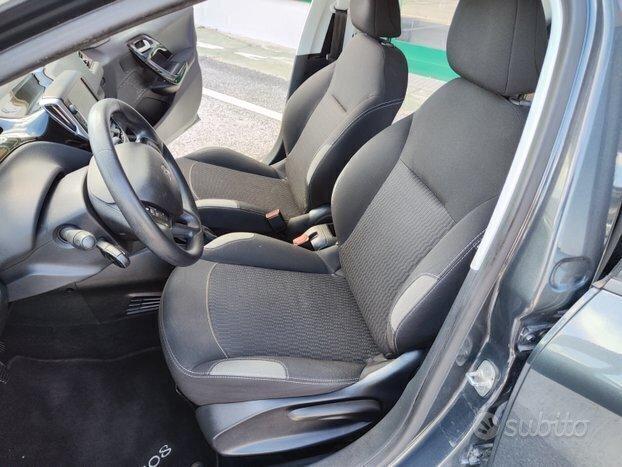 Peugeot 208 BlueHDi 75 S&S 5 porte Active