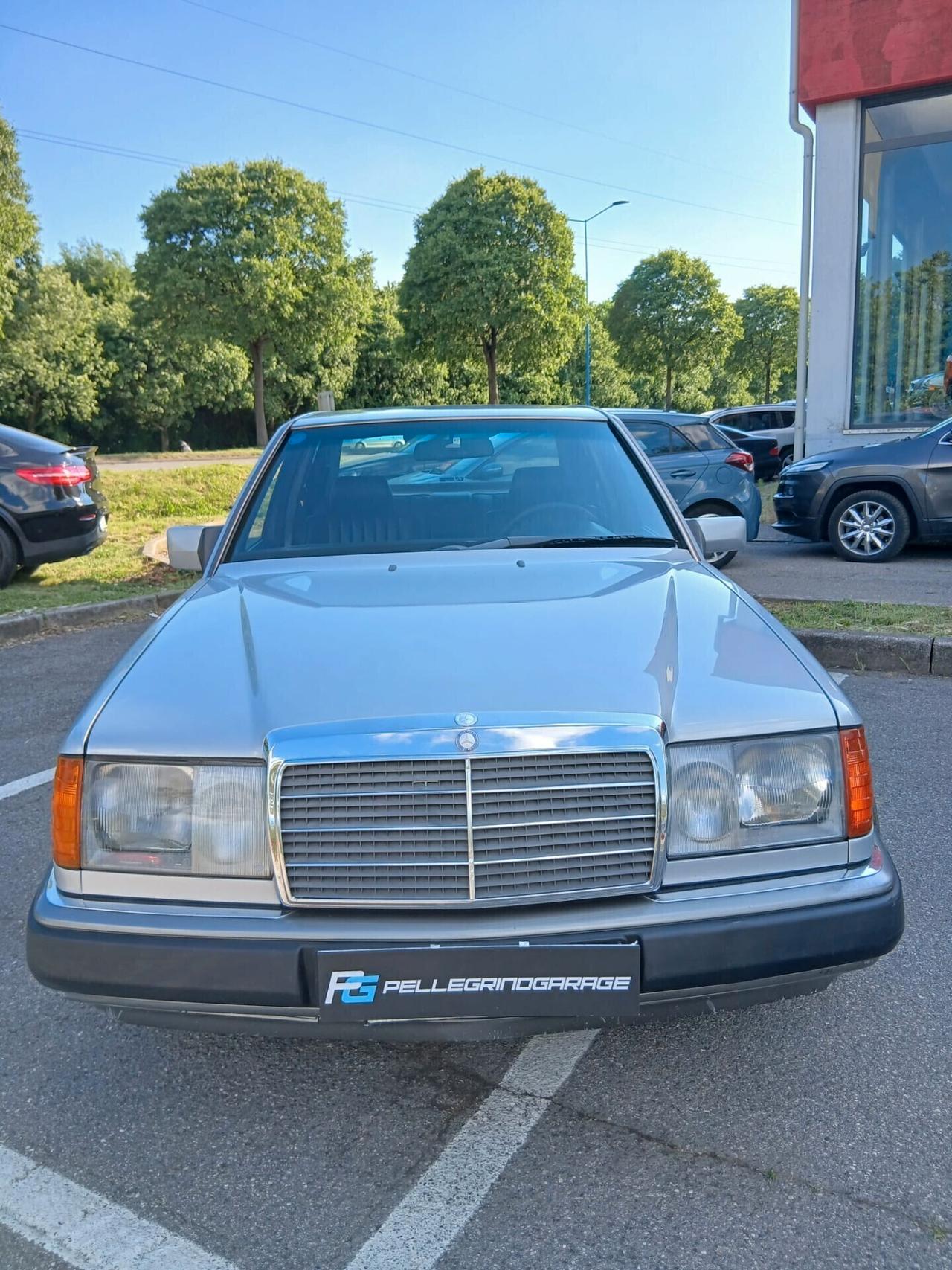 Mercedes-benz E 200 E200