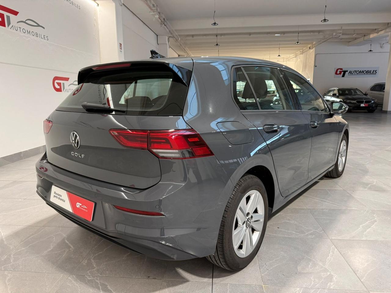 Volkswagen Golf 1.0 eTSI EVO DSG Life