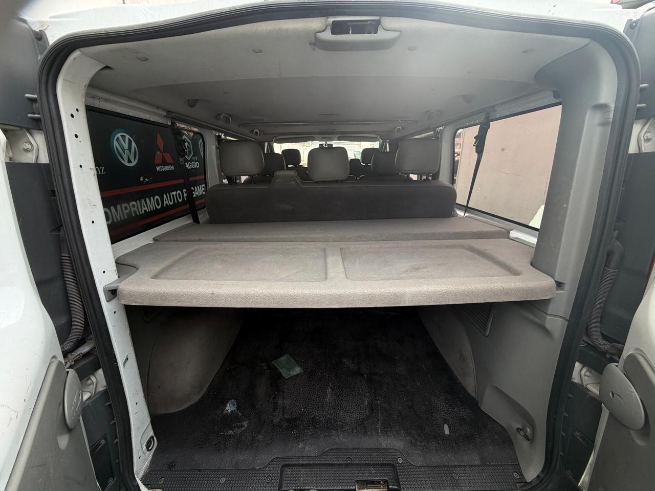 Renault Trafic 2008 2.0 dCi 9 POSTI LEGGI TUTTO!