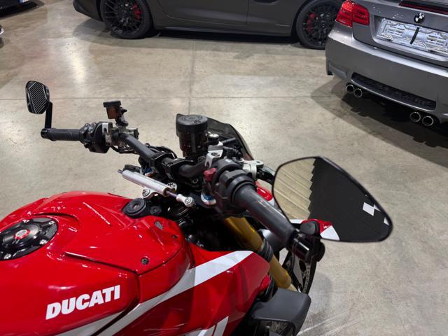 DUCATI Streetfighter V4 V4S AKRAPOVIC CARBONIO POWERPARTS