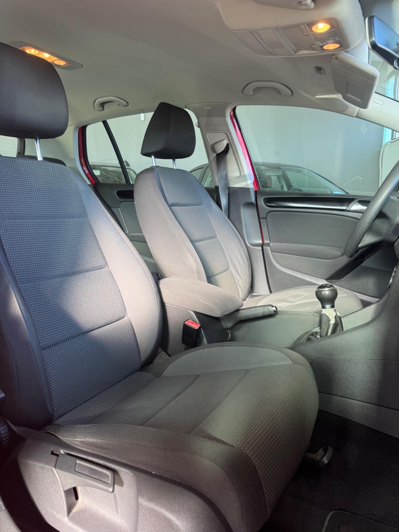 Volkswagen Golf 1.6 TDI DPF 5p. Highline