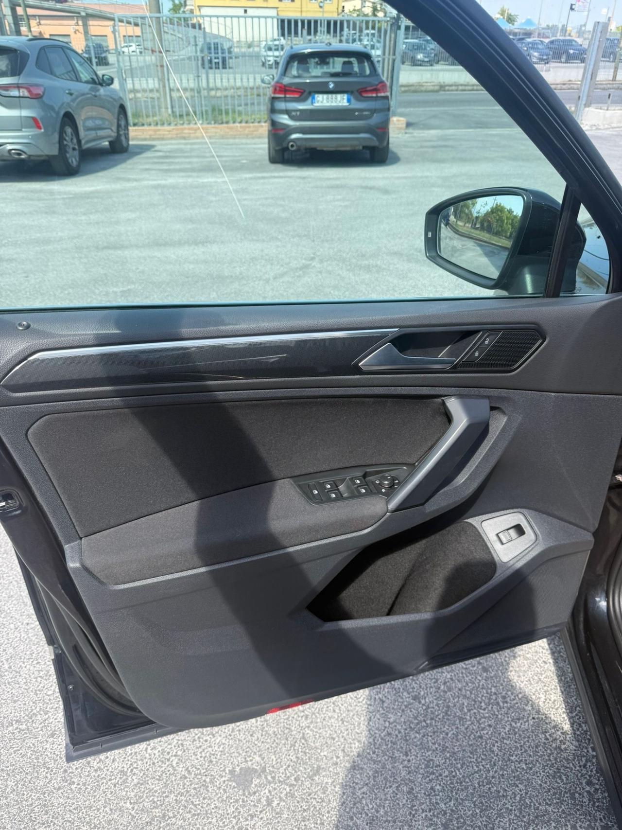 Volkswagen Tiguan 2.0 TDI SCR Business BlueMotion Technology