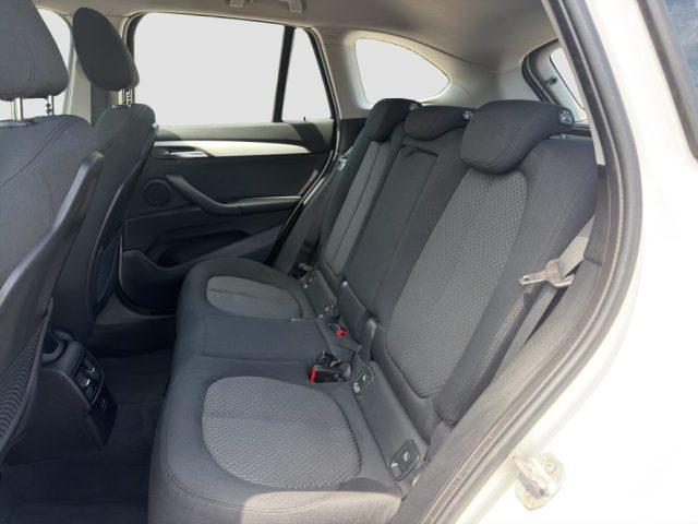 BMW X1 X1 sDrive18d BUSINESS ADVANTAGE