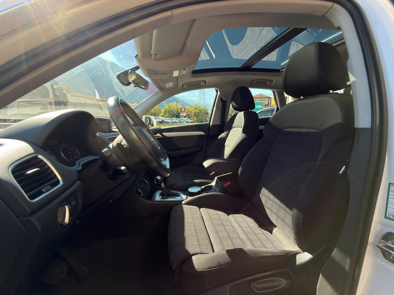 Audi Q3 S-line 4x4 2.0cc 150Cv Automatica