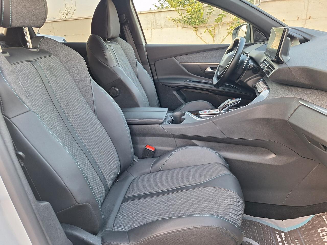 Peugeot 3008 BlueHDi 130 S&S EAT8 Allure Pack Nav Retrocam 09/2023