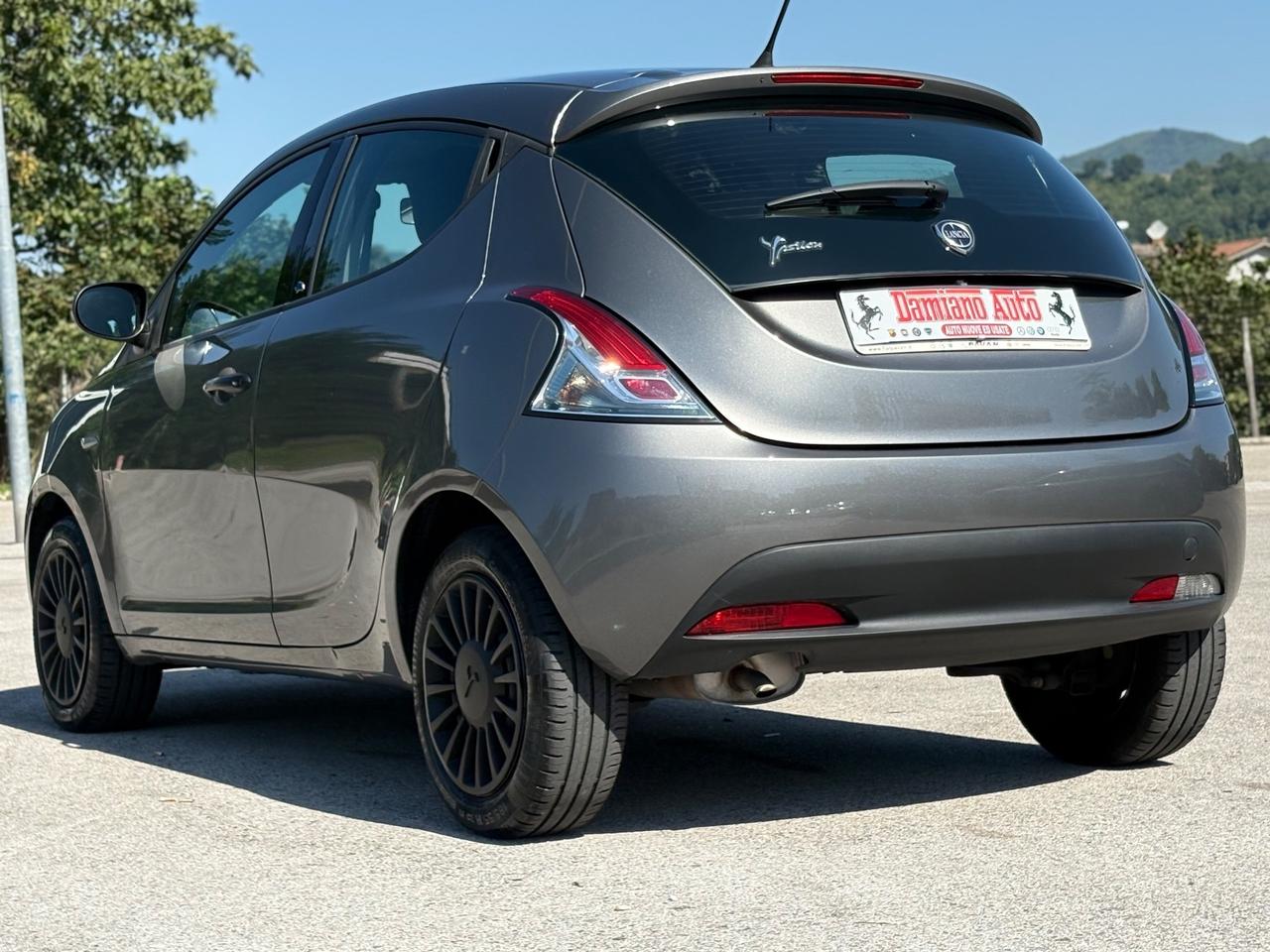 Lancia Ypsilon 1.2 69CV GPL ORIGINALE Ecochic Elefantino Blu