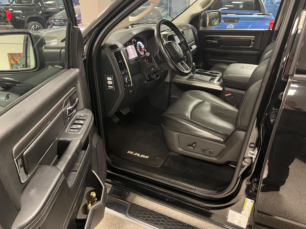 Dodge RAM 1500 R/T 5.7 V8 401cv -GPL 150L-