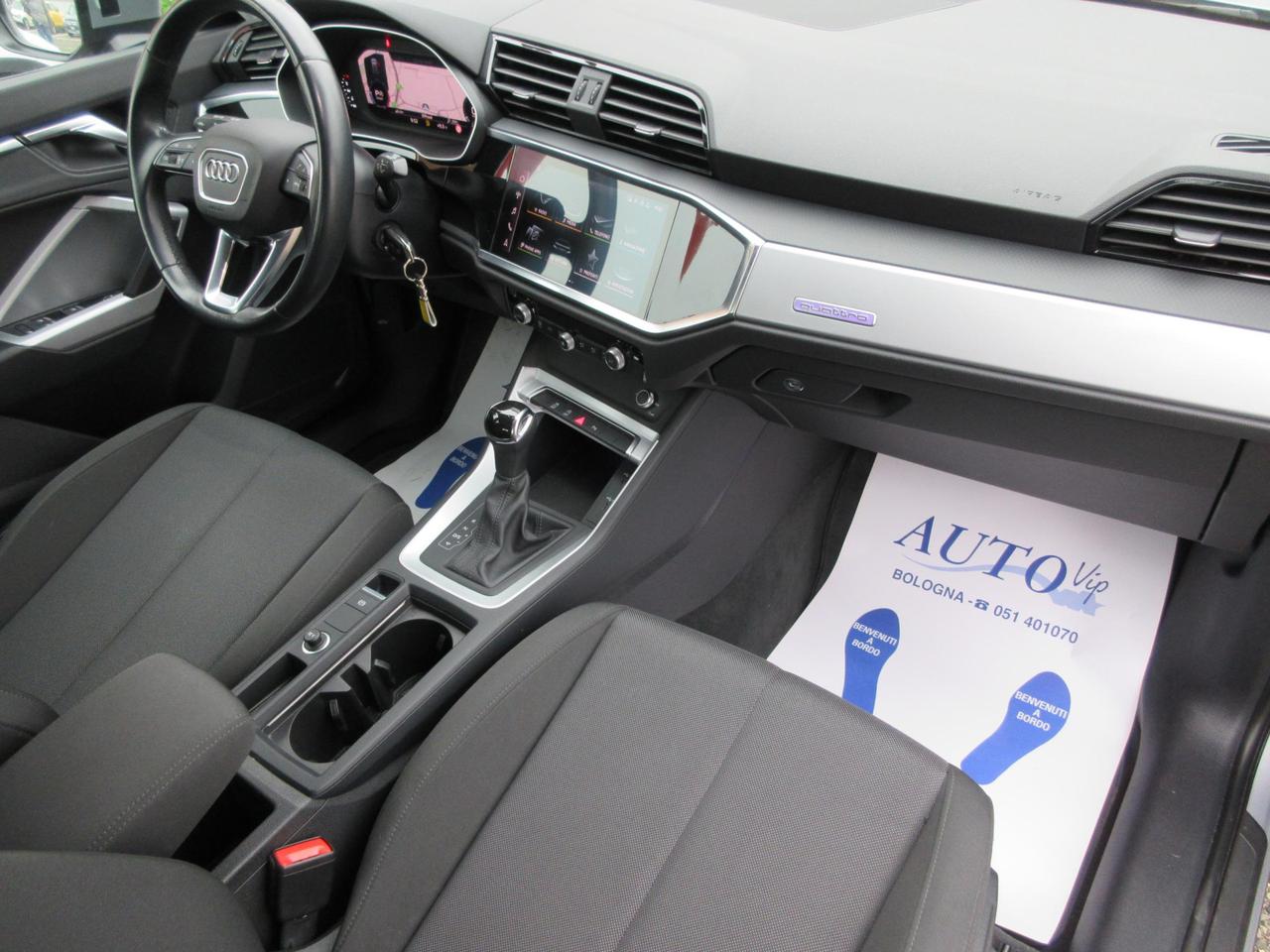 Audi Q3 35 2.0 tdi Business quattro s-tronic