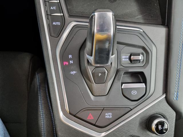 LYNK & CO 01 PHEV
