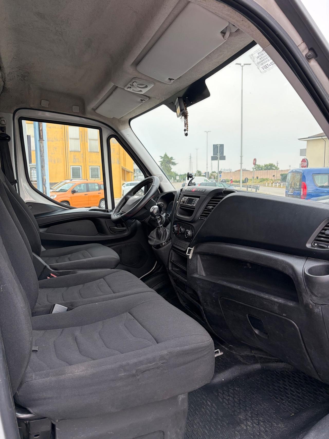 Iveco daily 35-130 ribaltabile