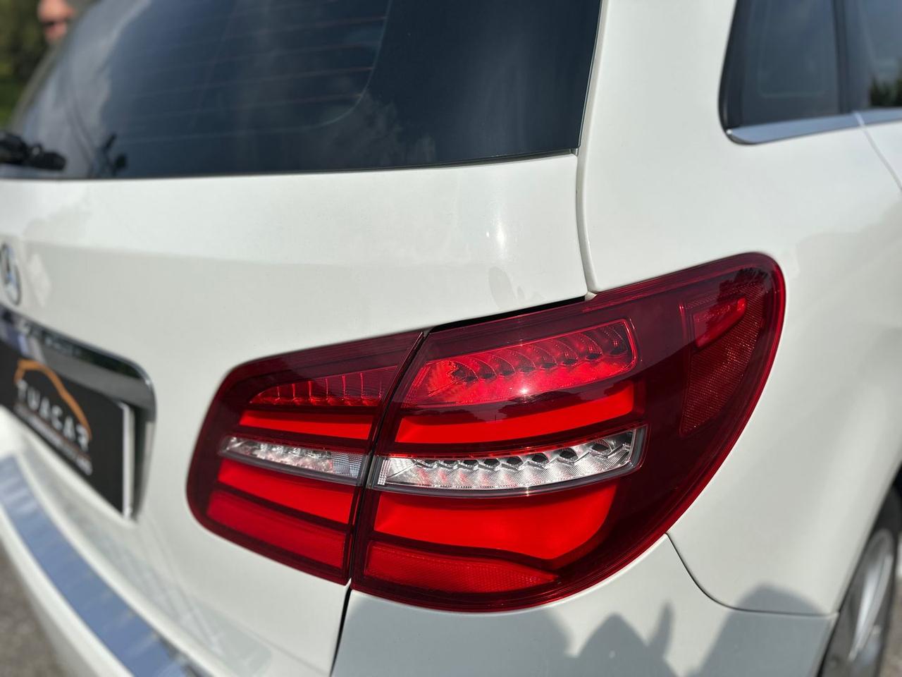 Mercedes-Benz B 180 Sport B 180 D #10480