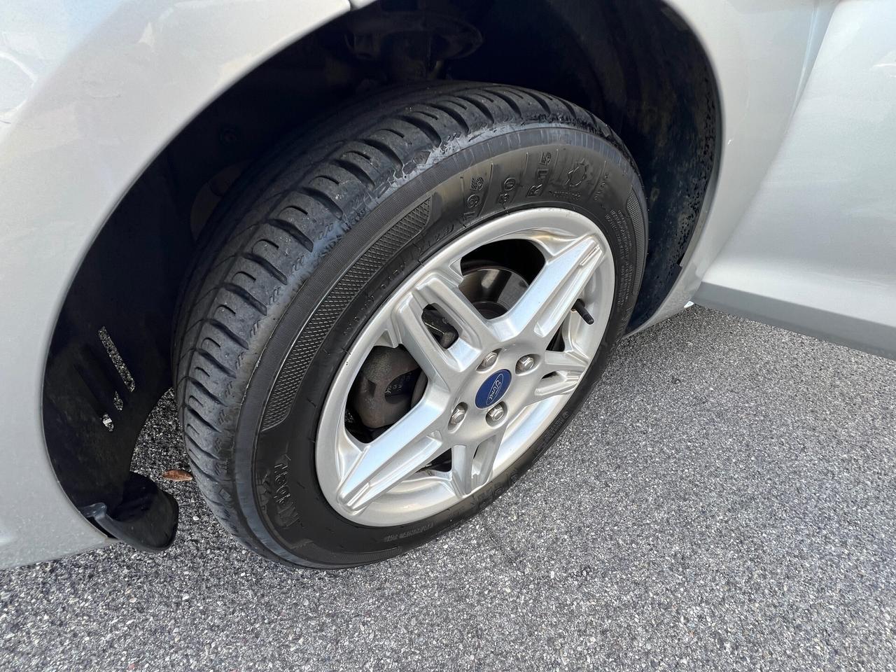 Ford Fiesta 1.0 Benzina