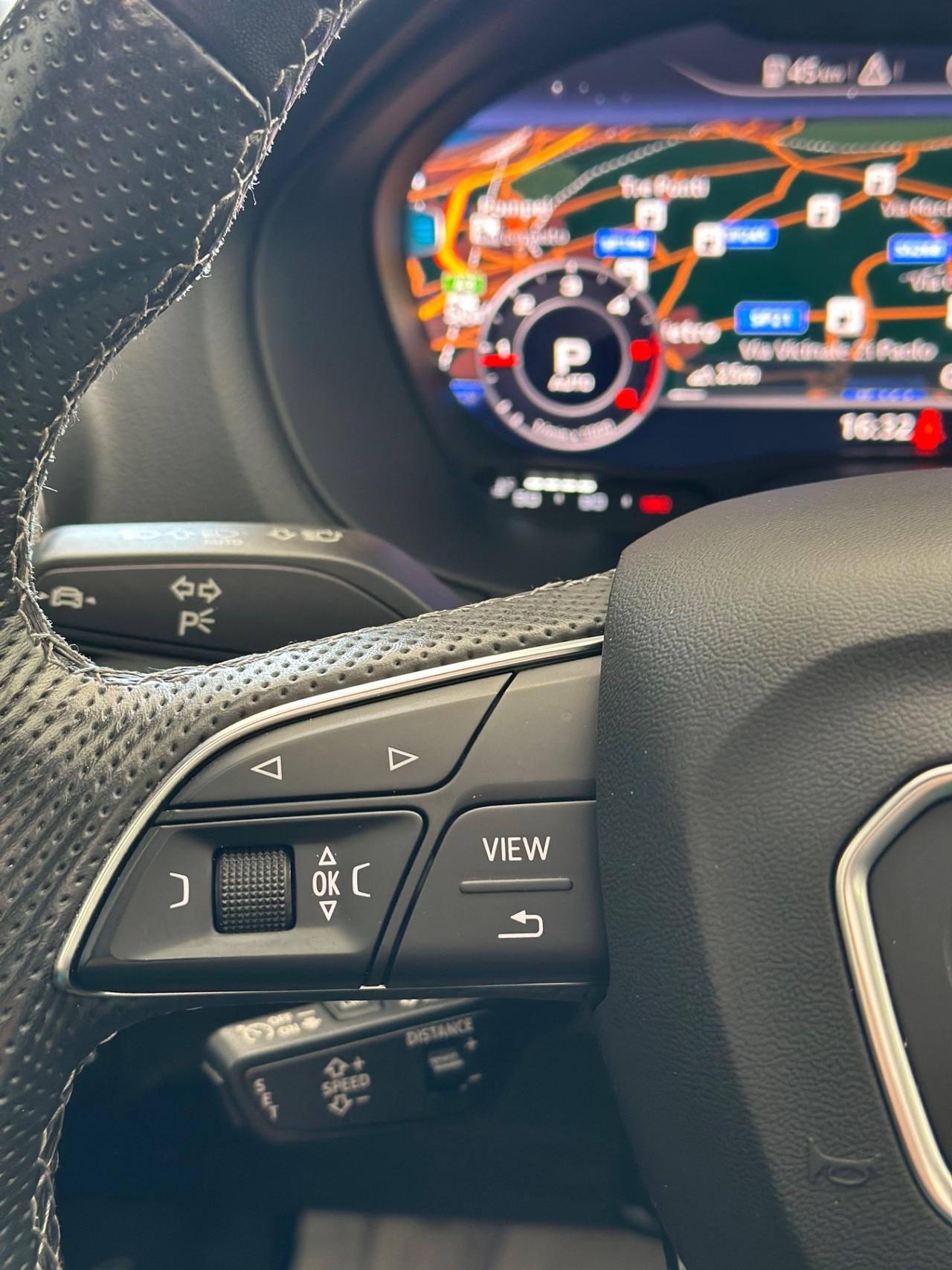 Audi Q2 35 TDI quattro S tronic line Edition