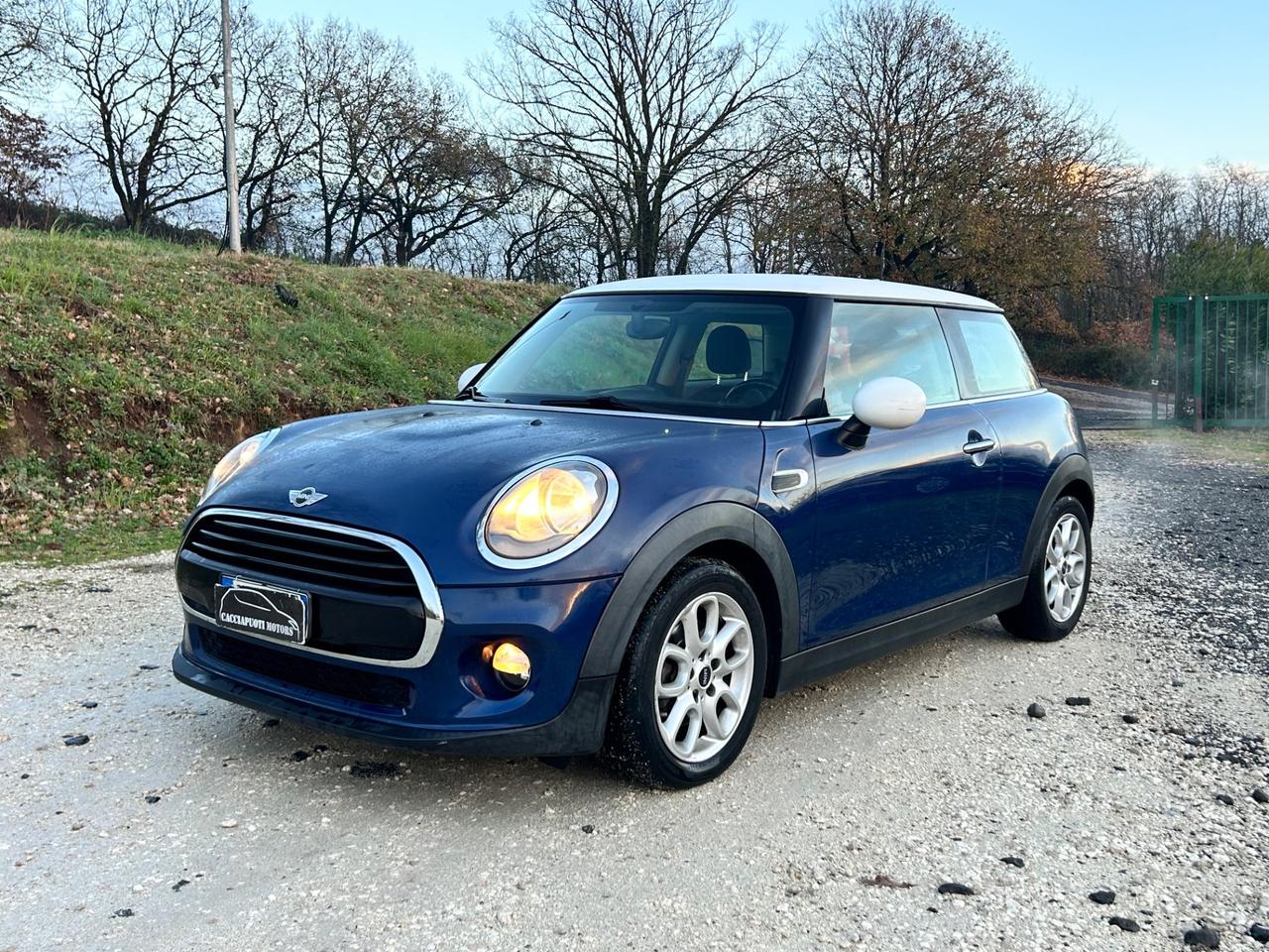 Mini 1.5 Cooper D Business accettiamo permute neopatentato